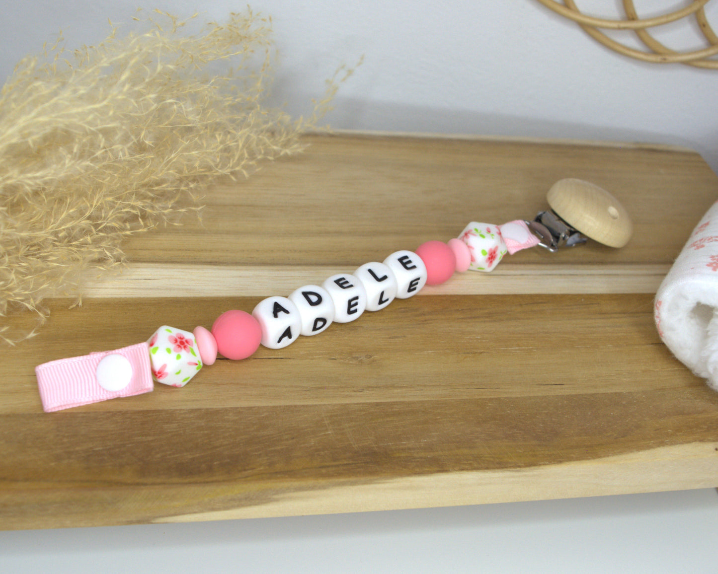 Attache tétine classique en silicone